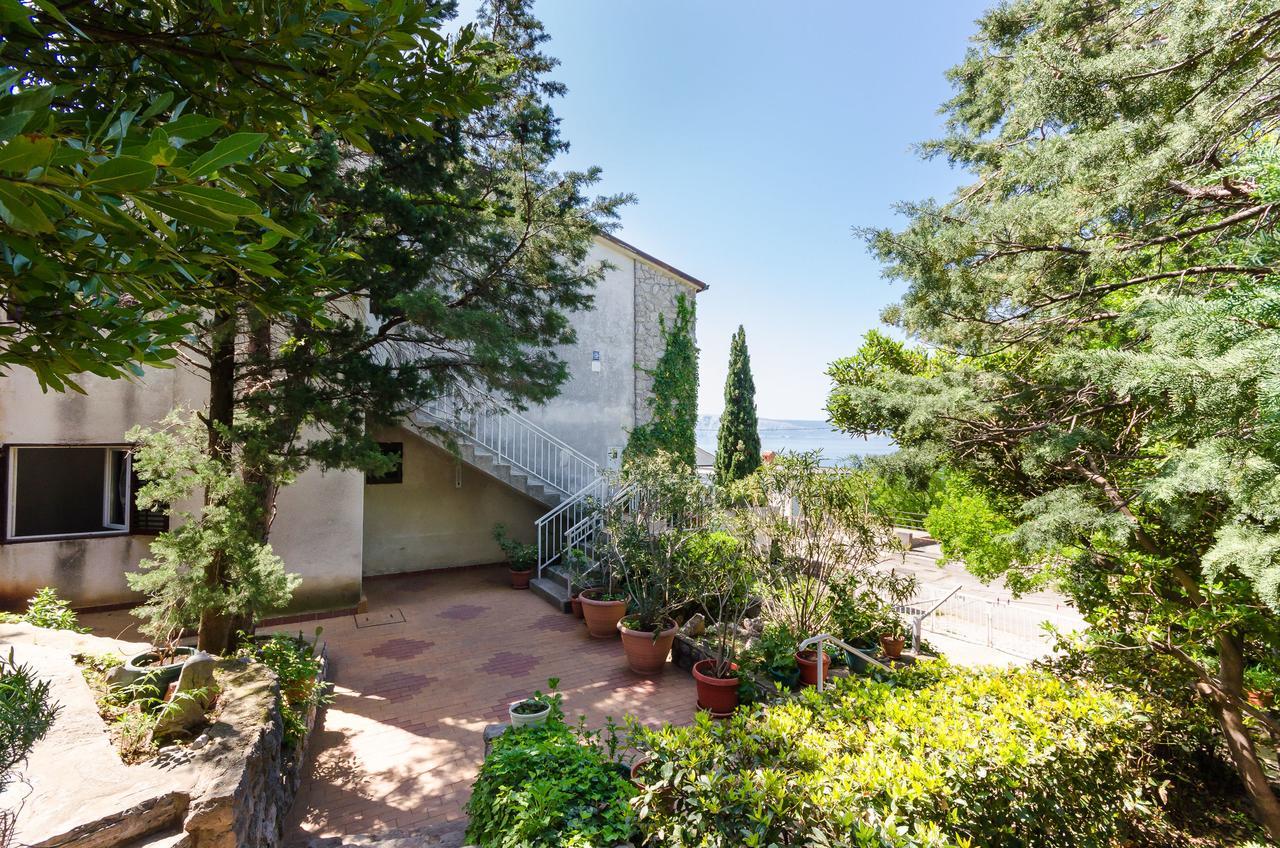 Apartments And Room Luka Klenovica Εξωτερικό φωτογραφία