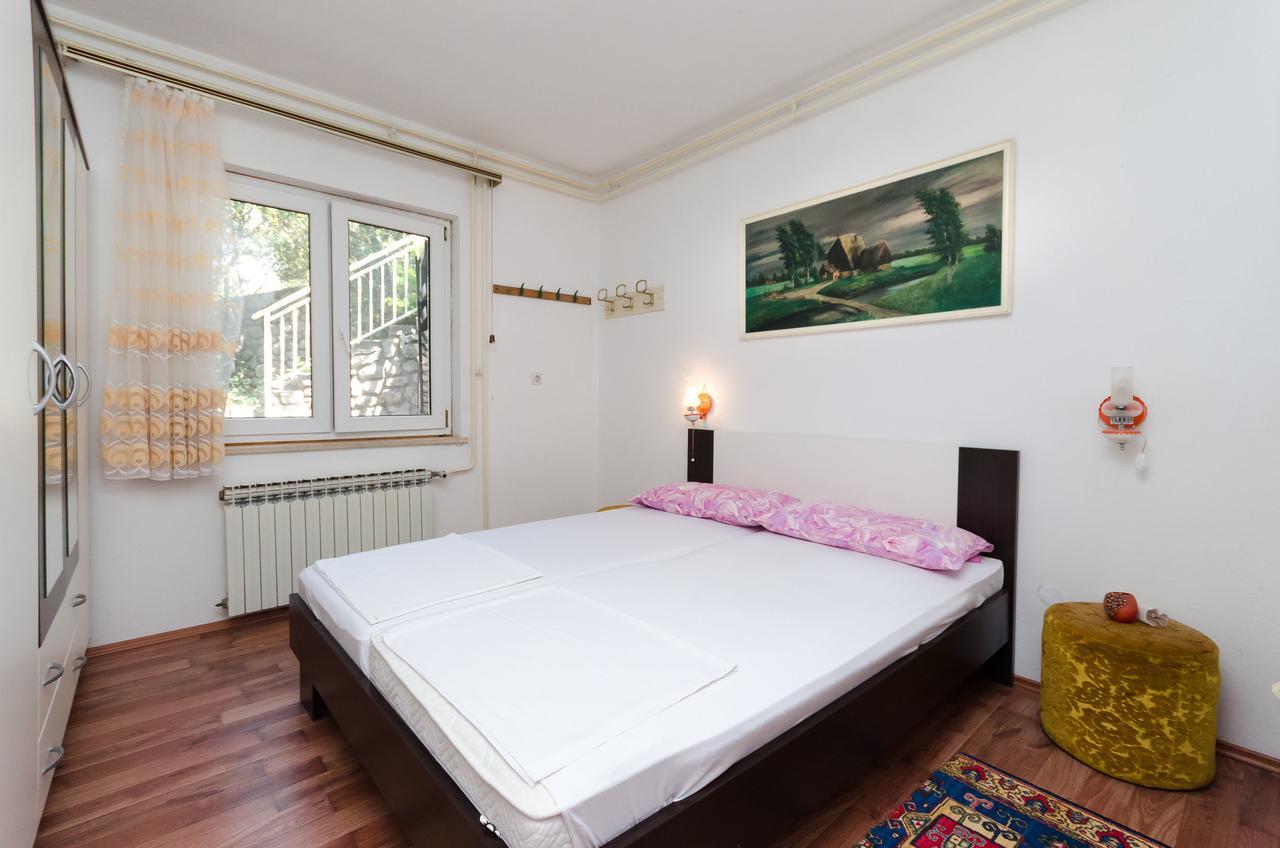 Apartments And Room Luka Klenovica Εξωτερικό φωτογραφία